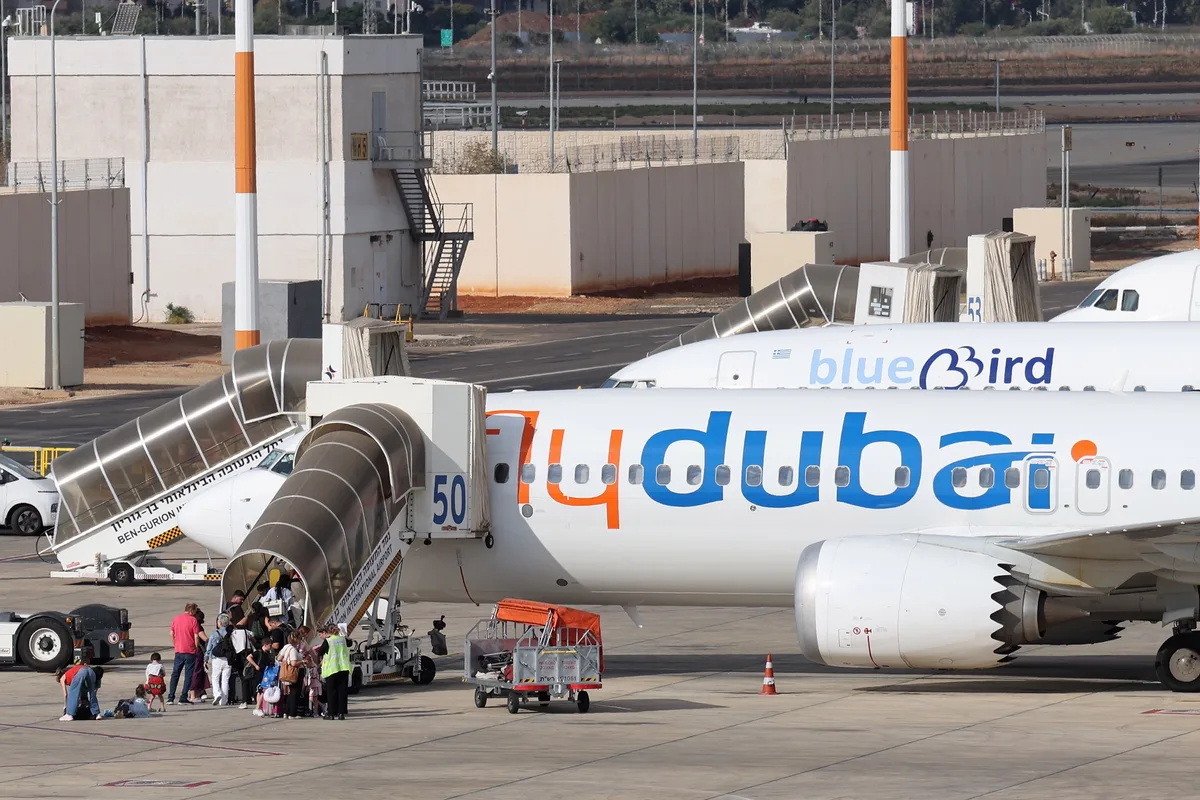 Пилот Flydubai сообщил, что не заметил странностей в поведении коллеги до полета