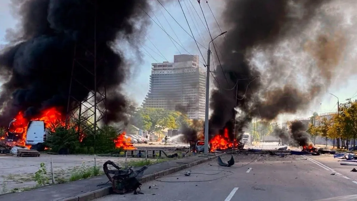 Ataques russos deixam 10 mortos e dezenas de feridos na Ucrânia