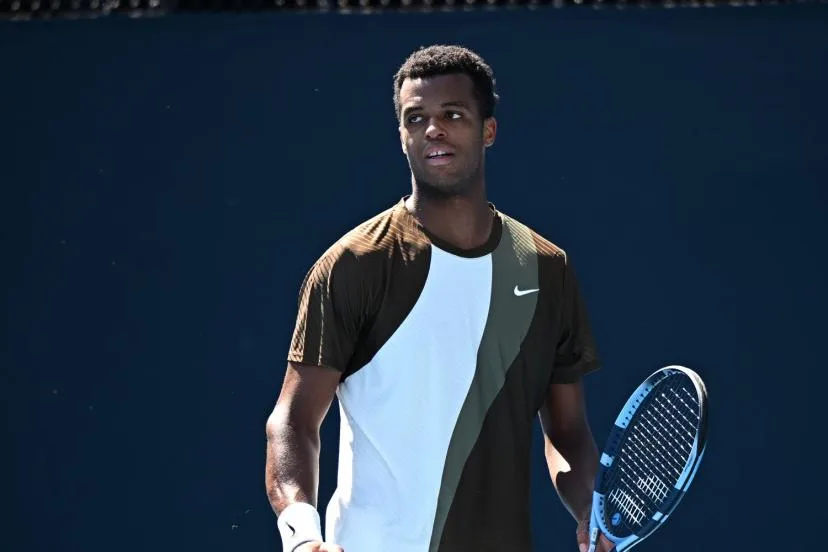 Giovanni Mpetshi Perricard sorti au premier tour de l'US Open par Jurij Rodionov