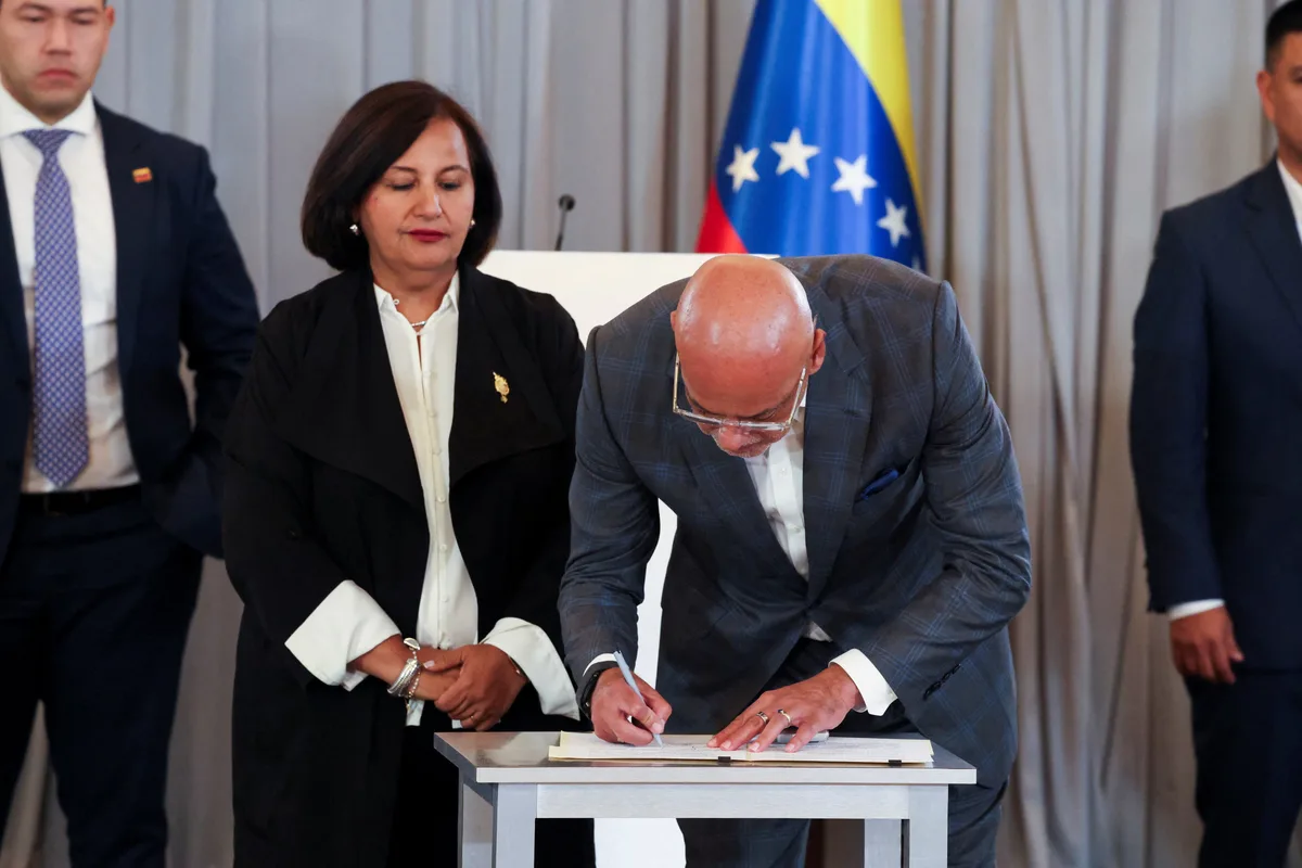 Algo más que gestos en Venezuela