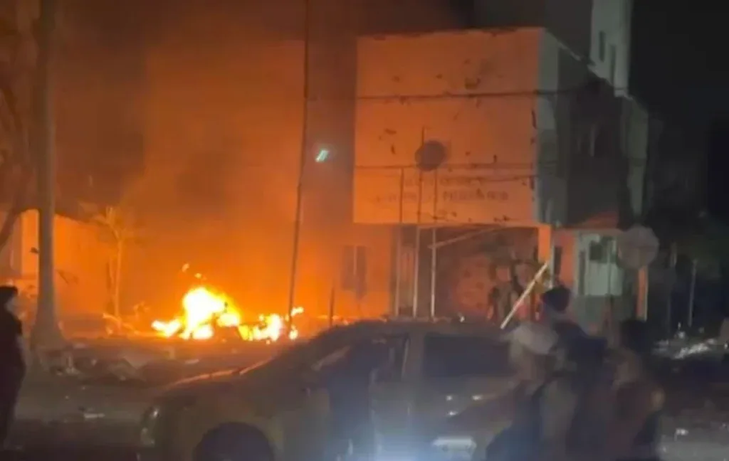 Atentado com carro-bomba mata uma pessoa e deixa feridos na Colômbia