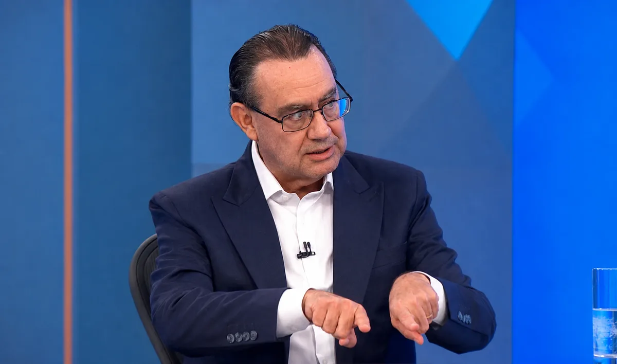 Augusto Cury diz ter doutorado não feito em plano de governo