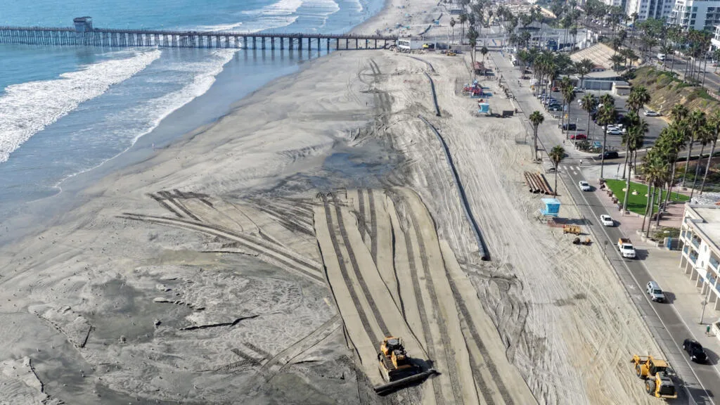 La Californie se prépare à une onde océanique dopée par El Niño