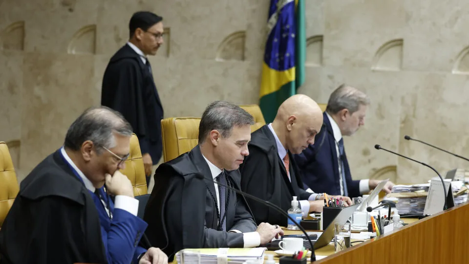 Congresso discute novas regras para reduzir a força individual de ministros do STF