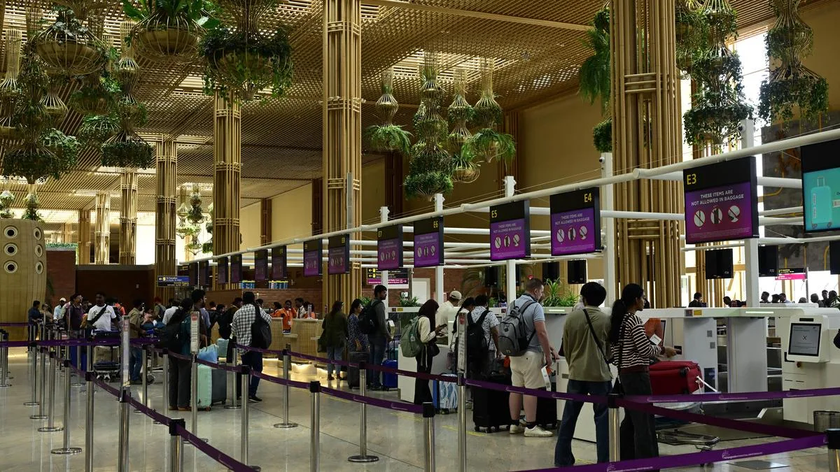 Bengaluru police detain man for extorting money from passengers at Kempegowda International Airport