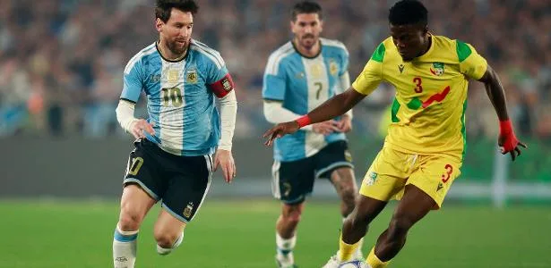 Não deram nem uma foto com Messi, reclama técnico do Benim após amistoso
