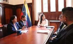 Consignan proyección de recursos y gastos del BCV ante el Legislativo