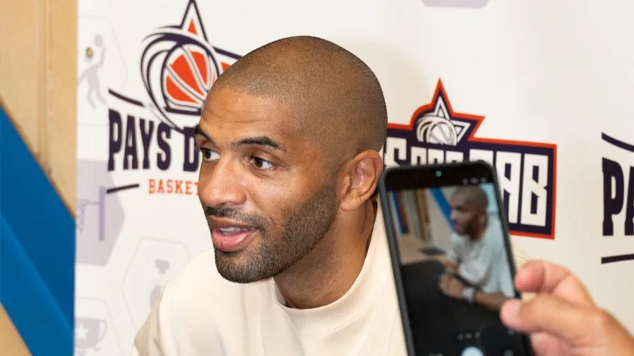 Basket : Nicolas Batum rend visite aux jeunes du club de Pays d'Auge Basket, là où il a débuté sa carrière