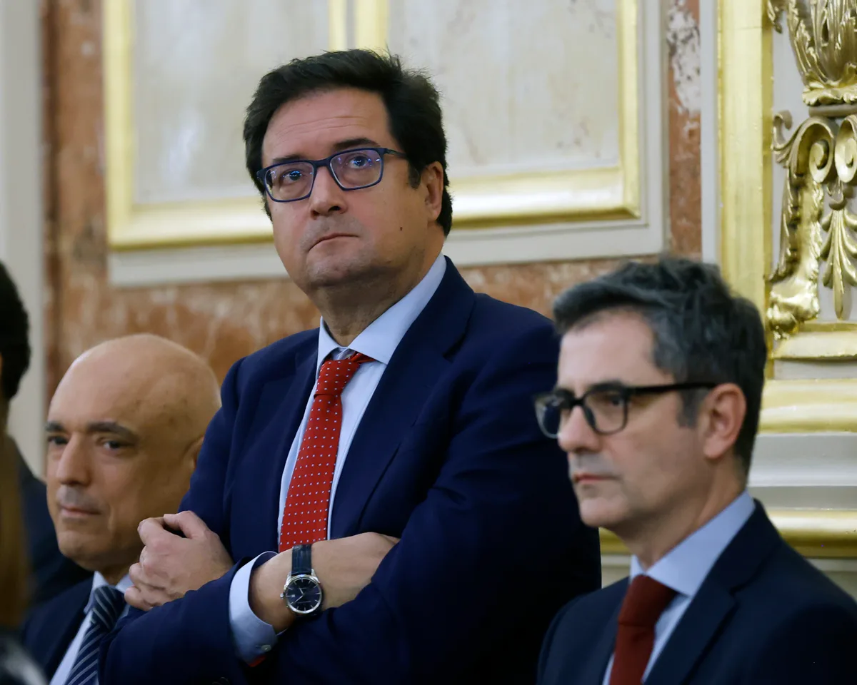 El Gobierno acelera y lanza de forma urgente el decreto para 'salvar' a RTVE del agujero del IVA sin pasar por el Congreso
