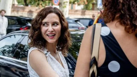 La investigación del ático de Ayuso se amplía en el Tribunal de Cuentas: "No hay chao pescao que valga"