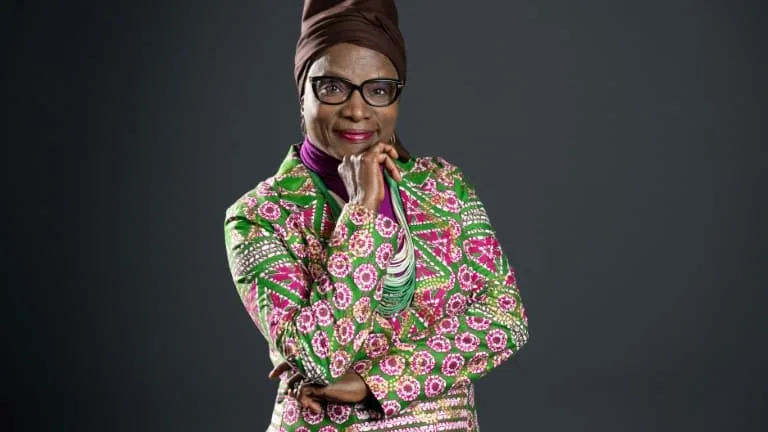 Angélique Kidjo, première chanteuse africaine à obtenir son étoile sur le "Walk of Fame" d'Hollywood