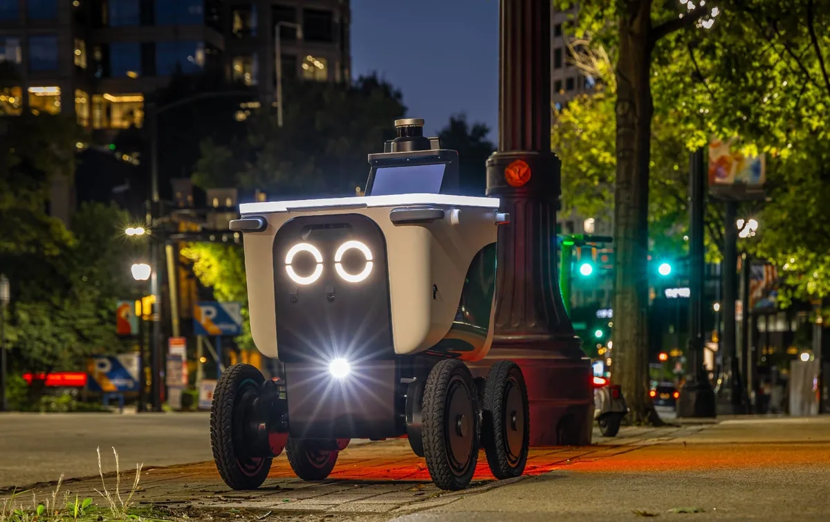 Ya es oficial: habilitan las primeras pruebas de autos que se manejan solos y robots en las calles de Buenos Aires