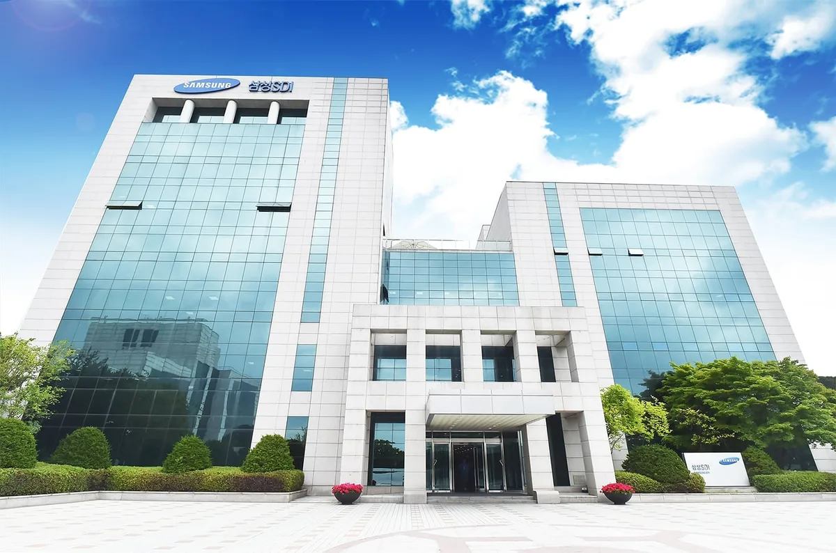 삼성SDI “삼성디스플레이 지분 매각해 4조4450억원 확보”