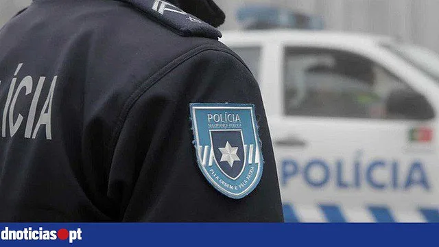 Dois homens encontrados mortos em diferentes residências em Santa Cruz