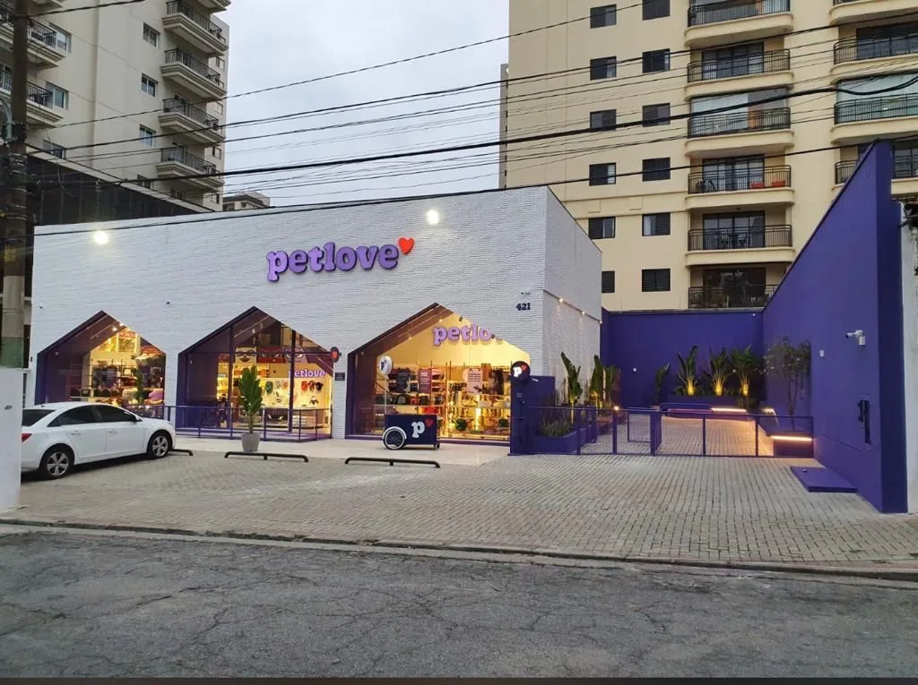 Petlove avança na verticalização da saúde pet e entra no medicamento prescrito