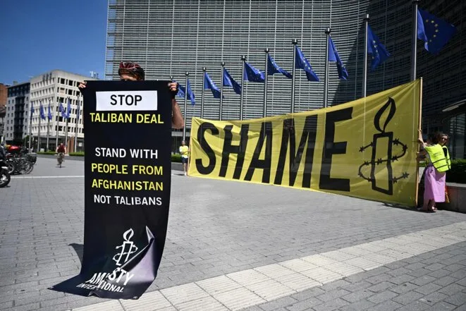 Discuter avec les talibans pour expulser des Afghans: «une bascule» pour la France