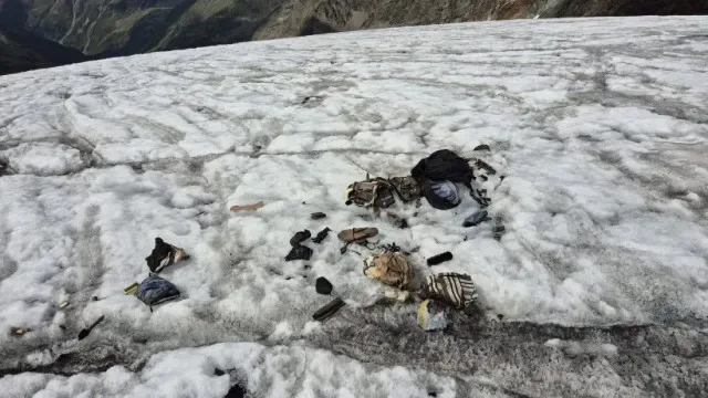 Áustria: Alpinista recupera equipamento 63 anos após acidente em glaciar