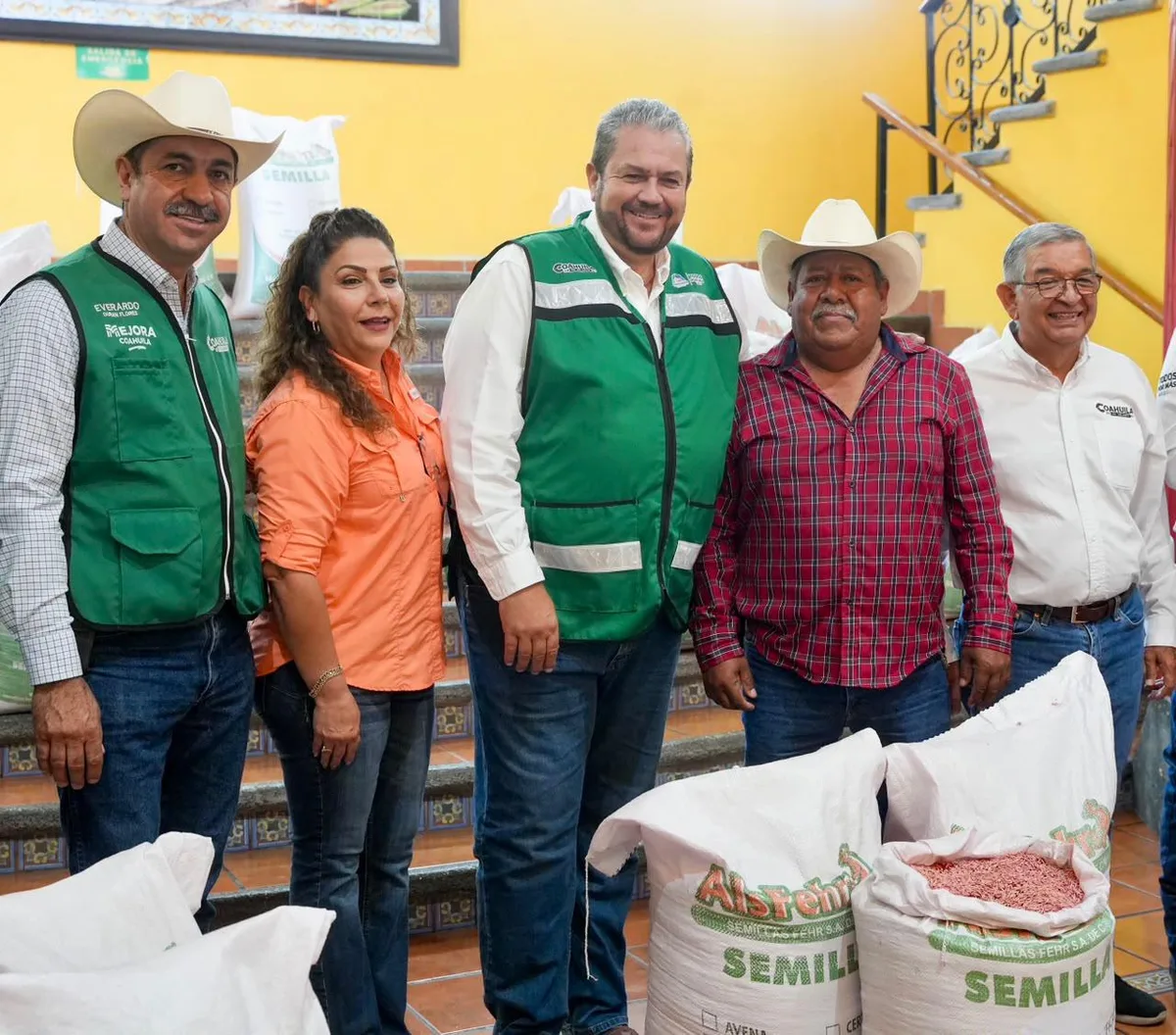 Ramos Arizpe: impulsan producción ganadera en Ramos Arizpe con entrega de avena forrajera