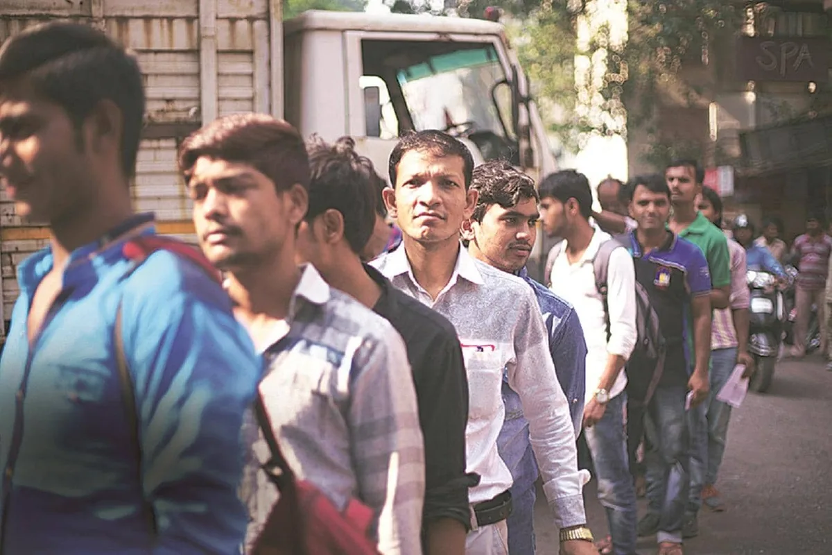 India's unemployment rate slips to six-month low of 5% in August