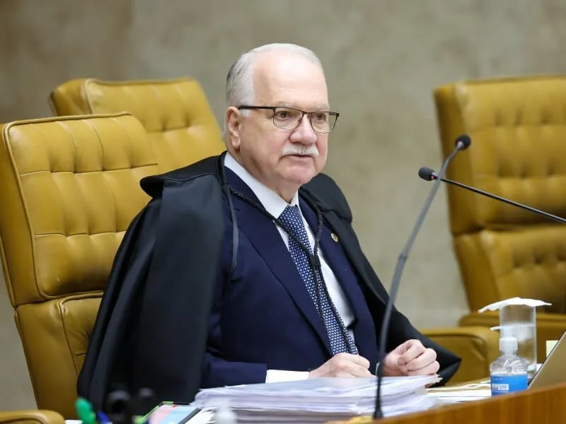 Fachin manda retirar sigilo de ação sobre pagamentos de Vorcaro