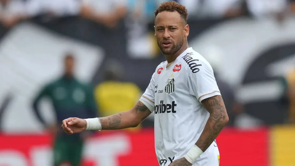 Ex-Man Utd star warns Neymar-Messi reunion could make MLS an even bigger circus