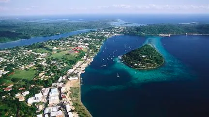 Pour quelles raisons la France et le Vanuatu se disputent-ils deux îlots du Pacifique ?