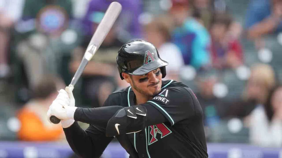 Arenado’s bloop in 10th sparks Diamondbacks to win over Red Sox