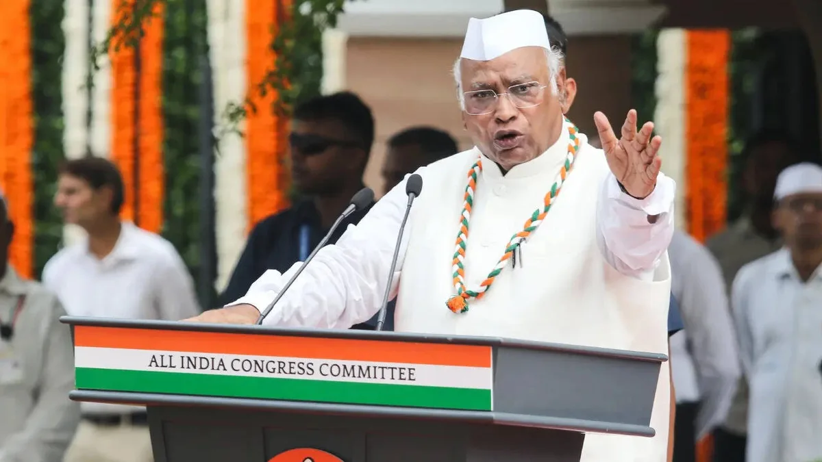 ‘Gandhi, Nehru, Patel sang the same Vande Mataram’: Kharge hits back at BJP amid row