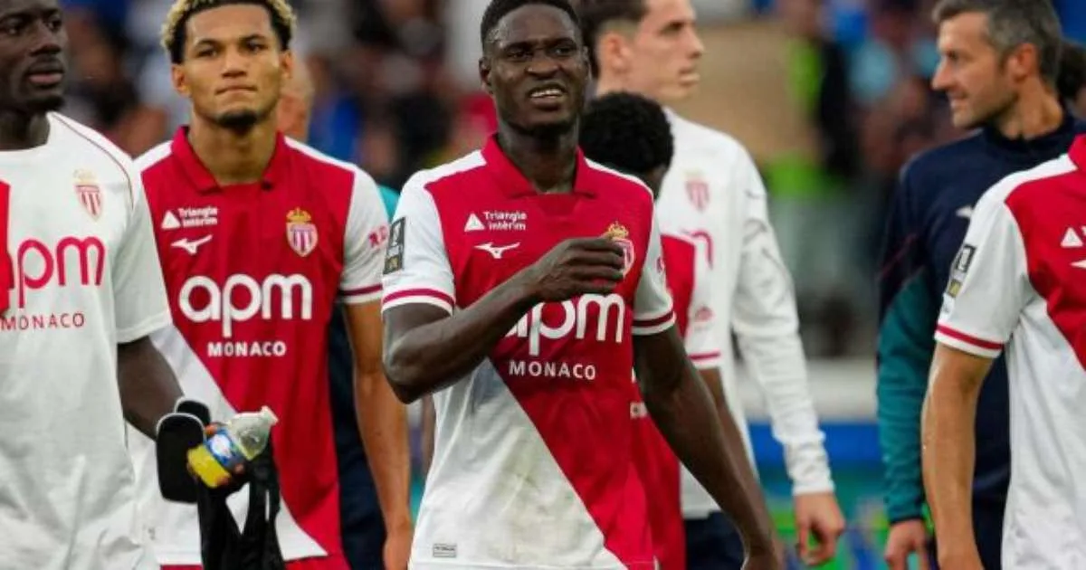 Francês: time de Filipe Luís empata com Strasbourg e não tem mais 100%