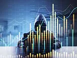 Savers 'prime targets' for investment scams when cash Isa limit is cut, banking insider warns