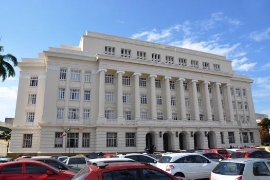 Homem que matou ex no dia do divórcio é condenado a 60 anos de prisão em Salvador