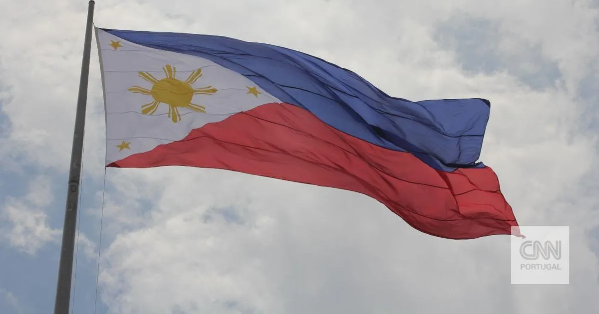 Dois estudantes mortos em ataque a tiro contra liceu no sul das Filipinas