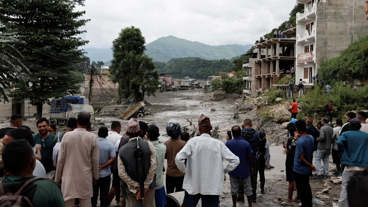 Was über die Flutwelle in Nepal bekannt ist