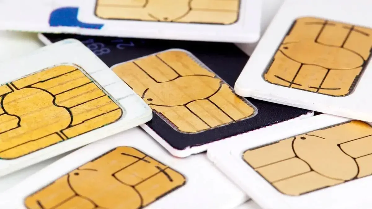 Con solo una SIM, ciberdelincuentes logran secuestrar celulares, autos y cargadores eléctricos