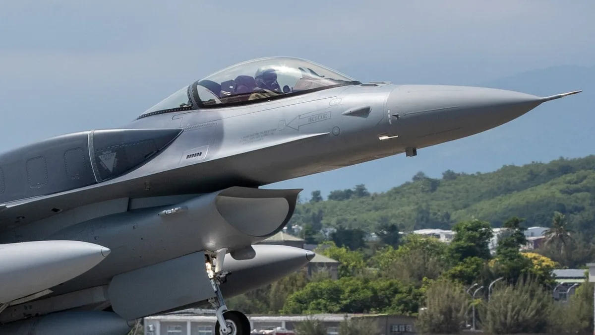 Taiwan aims to raise pilot retirement age to 58 as new F-16V jets arrive