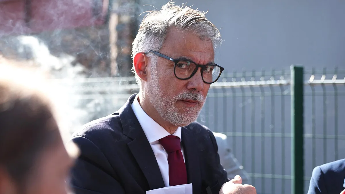 Olivier Faure reconnaît « une maladresse » après avoir comparé Le Porge et Oradour-sur-Glane