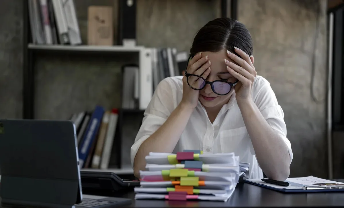Estrés laboral y familiar dispara problemas de salud mental en Coahuila