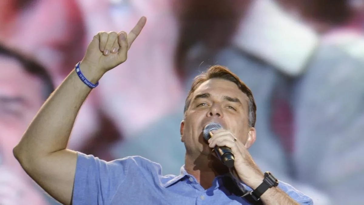 Flávio presta solidariedade à apresentadora da “Globo” por fala de Lula