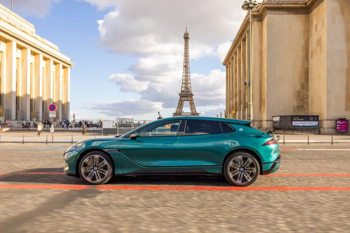 10 points de permis perdus en 20 mn : j’ai testé la voiture autonome à Paris