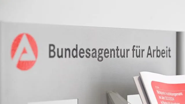 Arbeitsmarkt: Arbeitsmarkt in Baden-Württemberg weiter unter Druck
