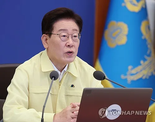 李대통령, 오세훈에 "공급 늘려야지 집값폭등 가능성 높여서야"