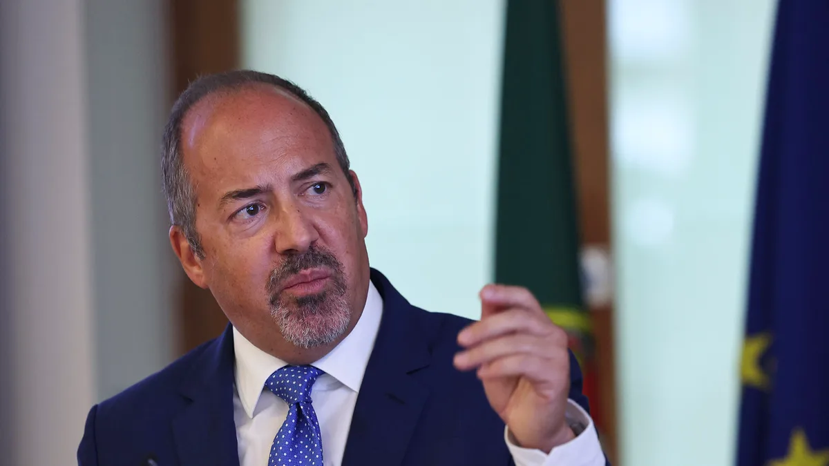 Governador do Banco de Portugal recusa complacência com bons resultados da banca
