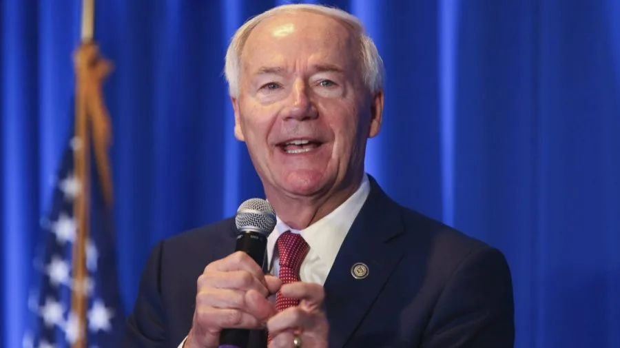 Hutchinson on NRSC data centers memo: 'Alarmist' tone 'concerning'