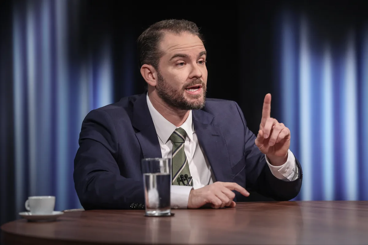 MP do “imposto do pecado” sai após o 2º turno, garante Durigan