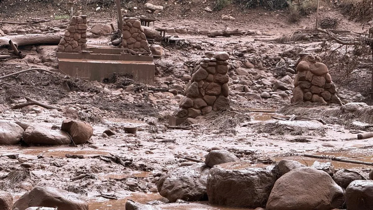 Al menos un muerto y 15 desaparecidos tras la inundación repentina en el Gran Cañón en Arizona