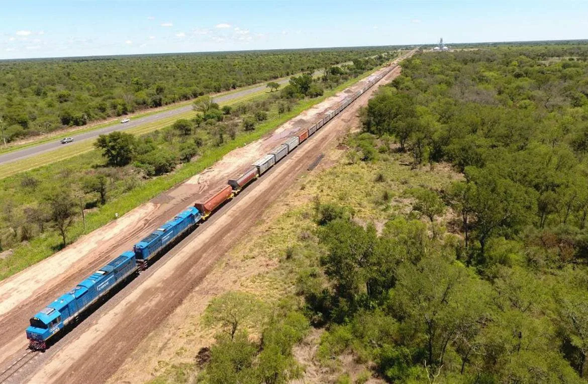 El lobby industrial detrás del giro del Gobierno para recuperar dos ramales del Belgrano Cargas