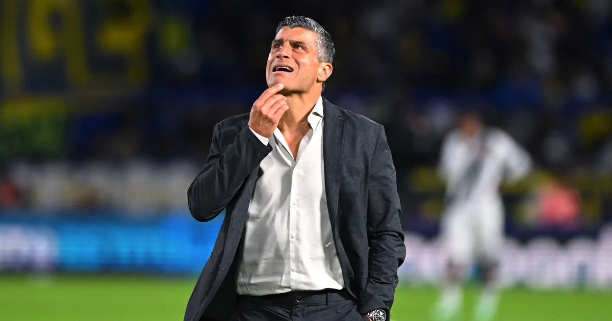 El DT de Vasco: la victoria en un estadio "mítico" y presión por la revancha en el Maracaná