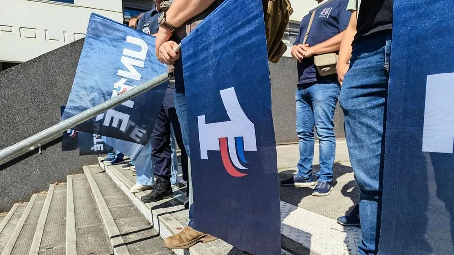 "On nous dit qu'il n'y a pas d'argent" : les policiers de Limoges protestent contre l'augmentation des commissaires