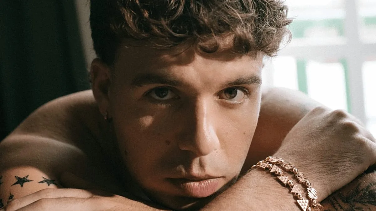 Espanha: Quevedo ultrapassa Rosalía e torna-se o artista mais ouvido no Spotify