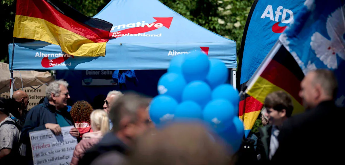 „Feiger Angriff“ – neun Verletzte bei Attacke mit ätzender Flüssigkeit auf AfD-Stand